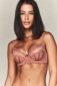 SAIURY CARVALHO 10
